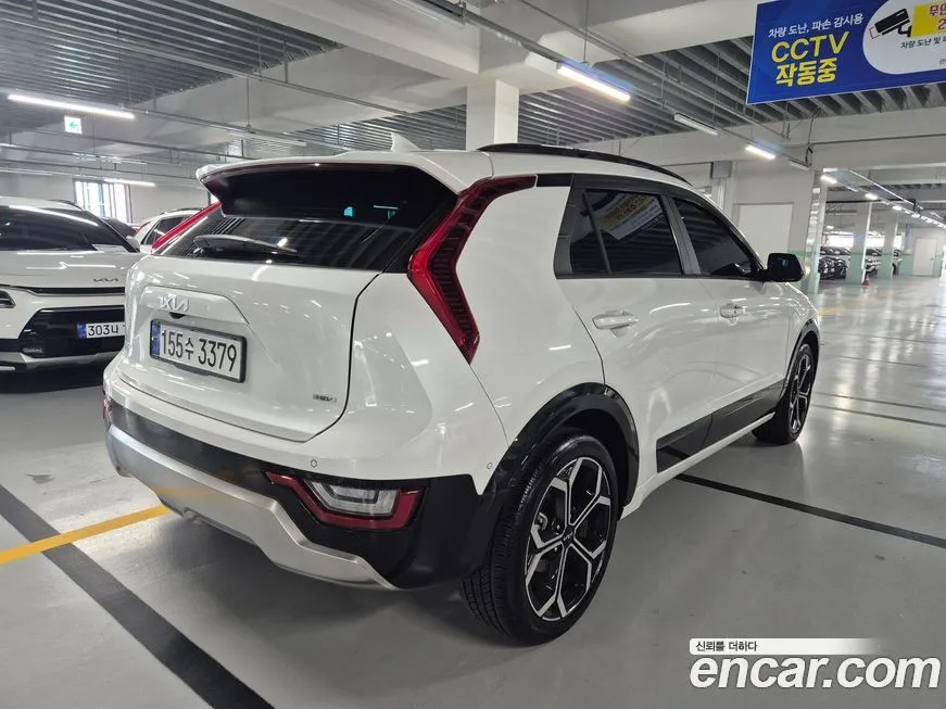 Kia Niro — фото 10