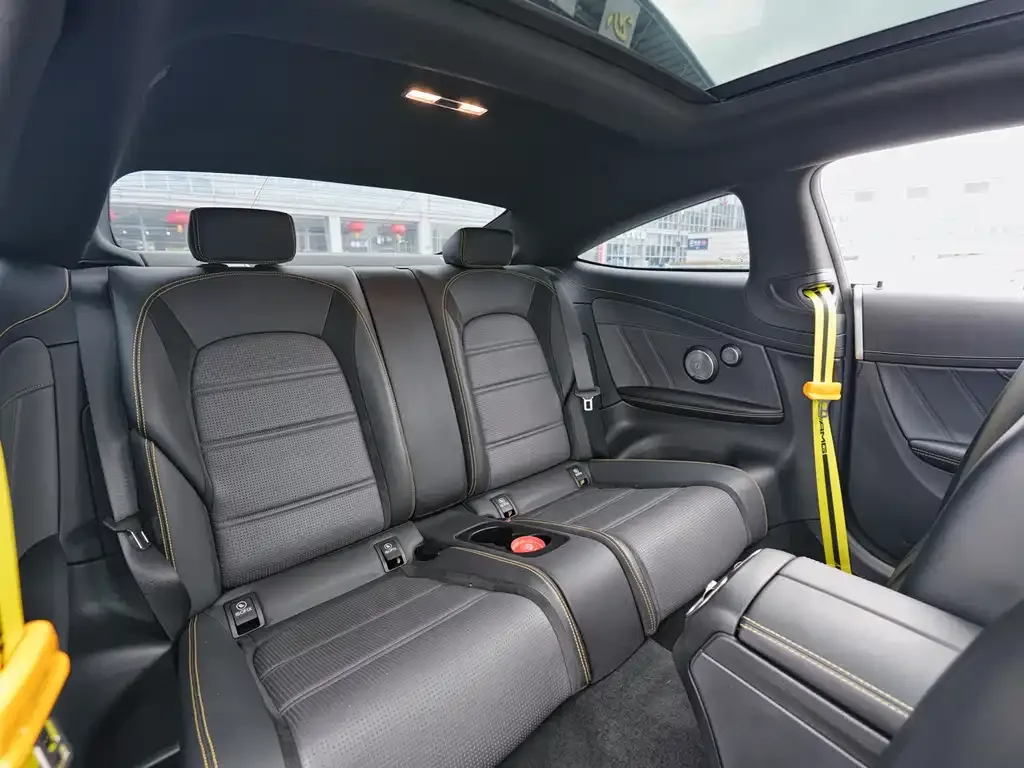 Mercedes-Benz C-Class AMG — фото 7