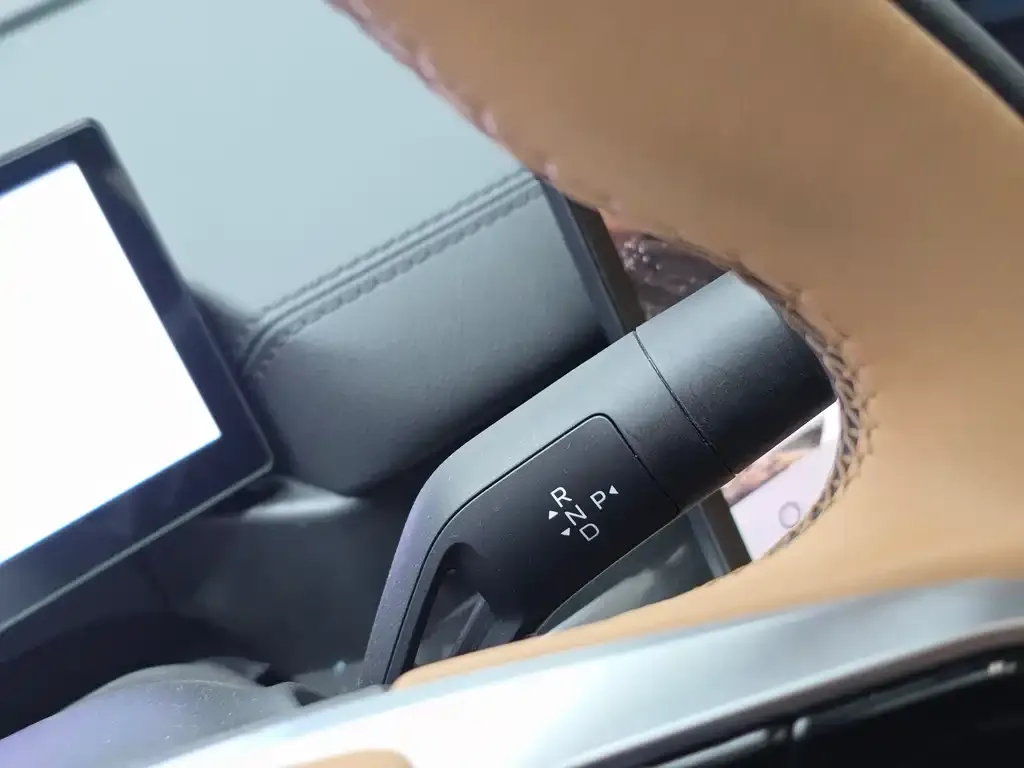 Geely Galaxy A7 — фото 10