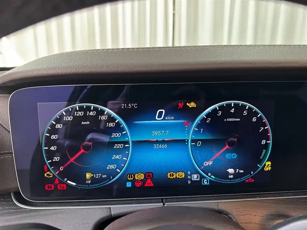 Mercedes-Benz E-Class New Energy — фото 3
