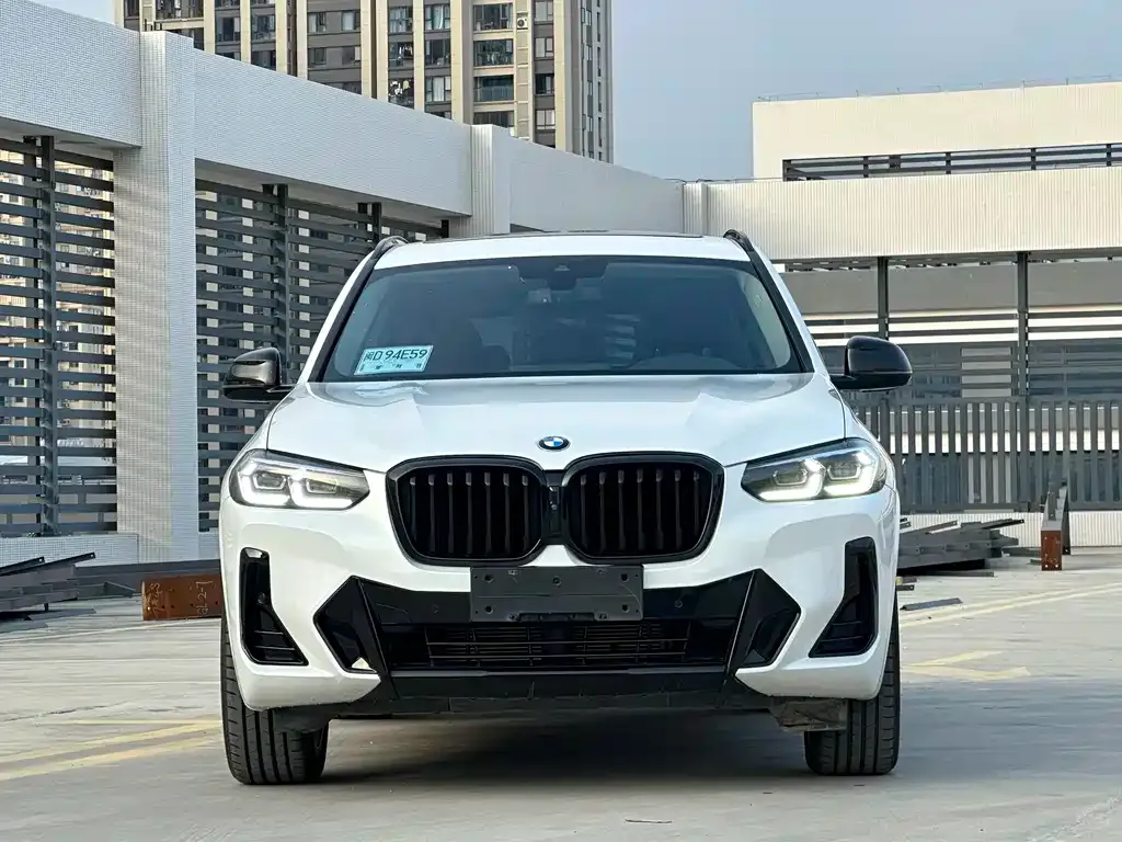 BMW X3 — фото 9