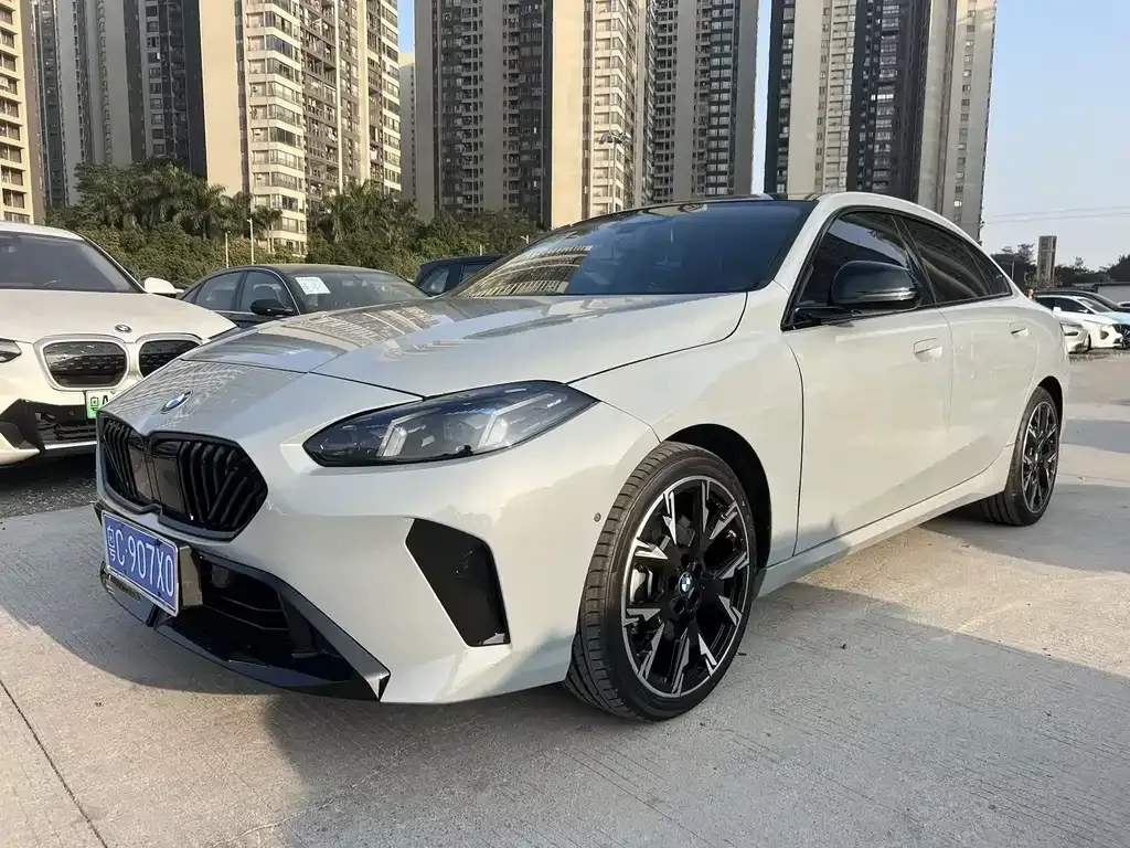 BMW 2 Series — фото 1