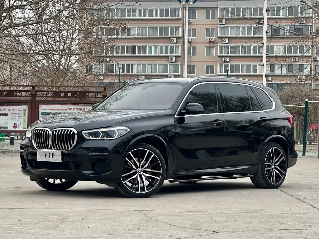 BMW X5 — фото 1