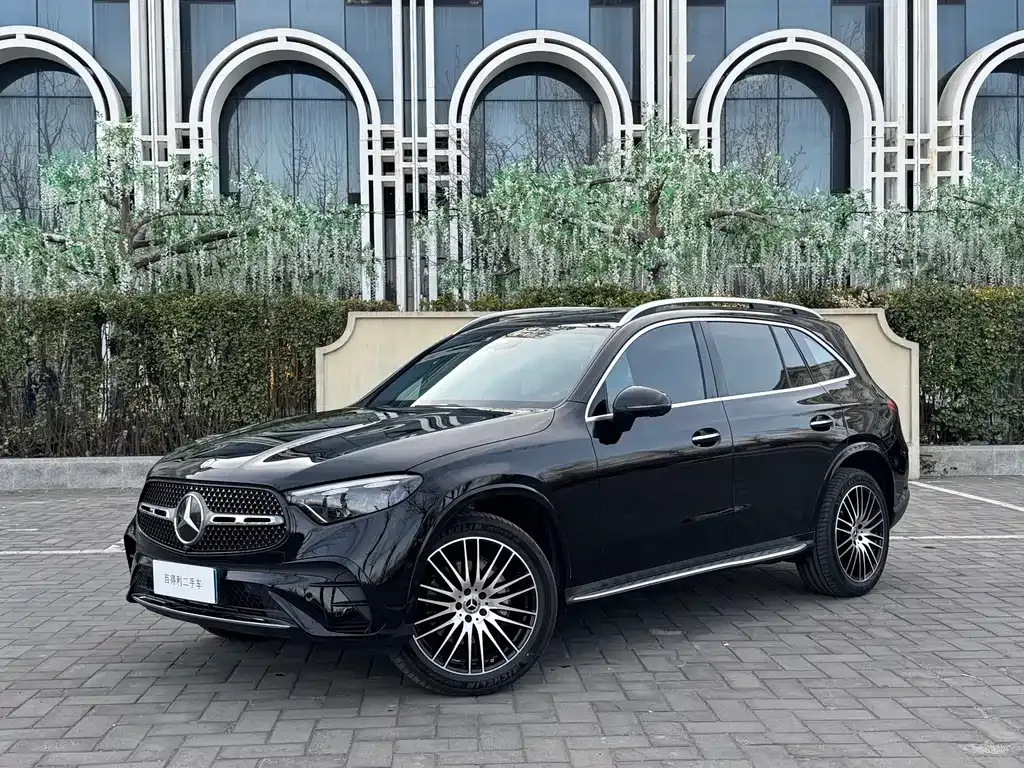 Mercedes-Benz GLC — фото 1