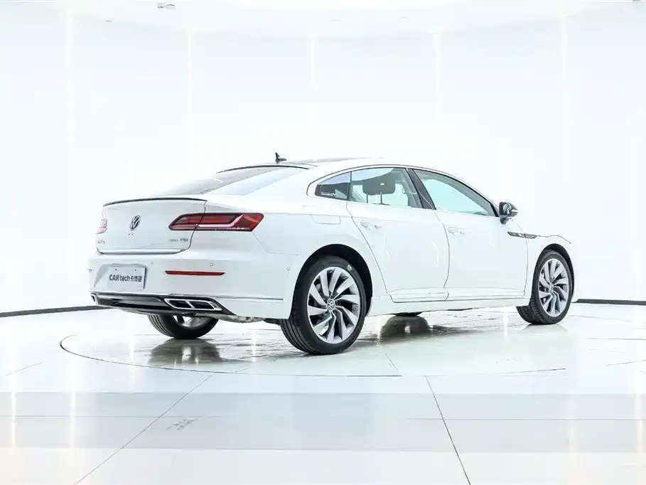 Volkswagen CC — фото 2