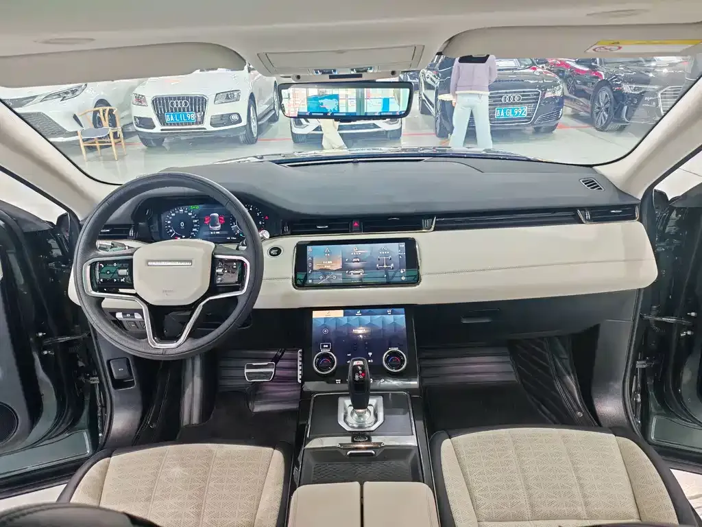 Land Rover Evoque — фото 5