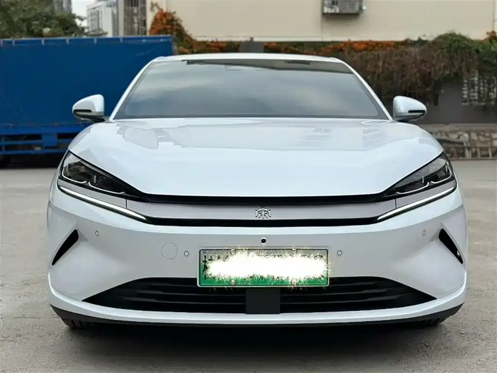 BYD Qin L — фото 4