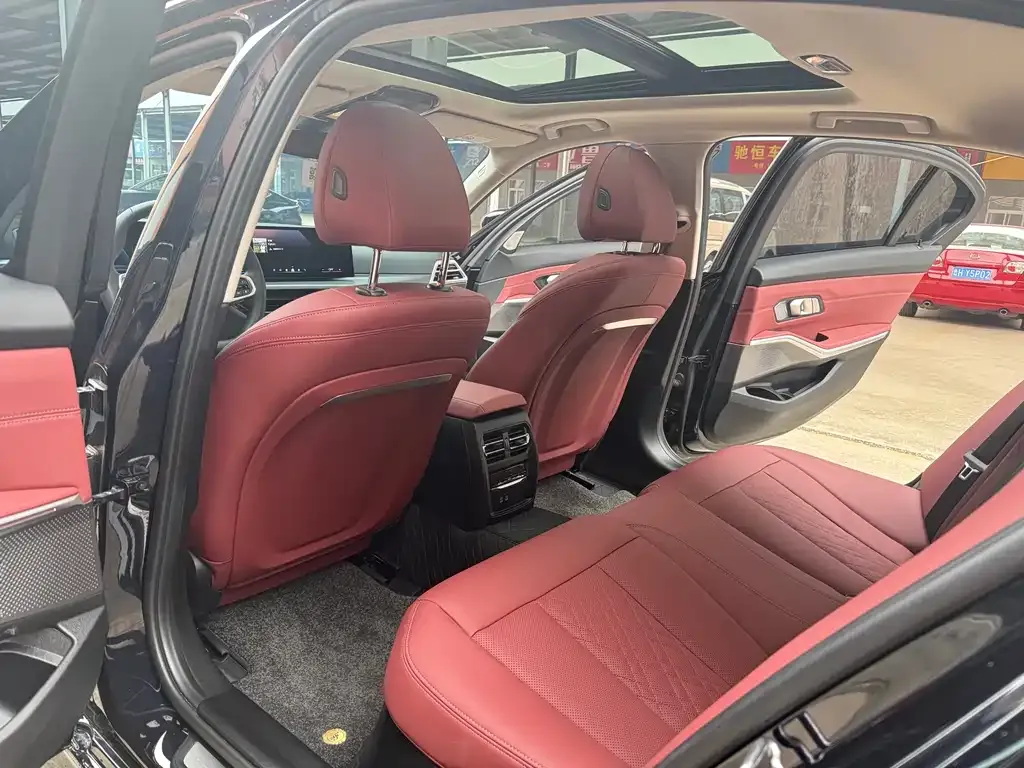 BMW i3 — фото 10