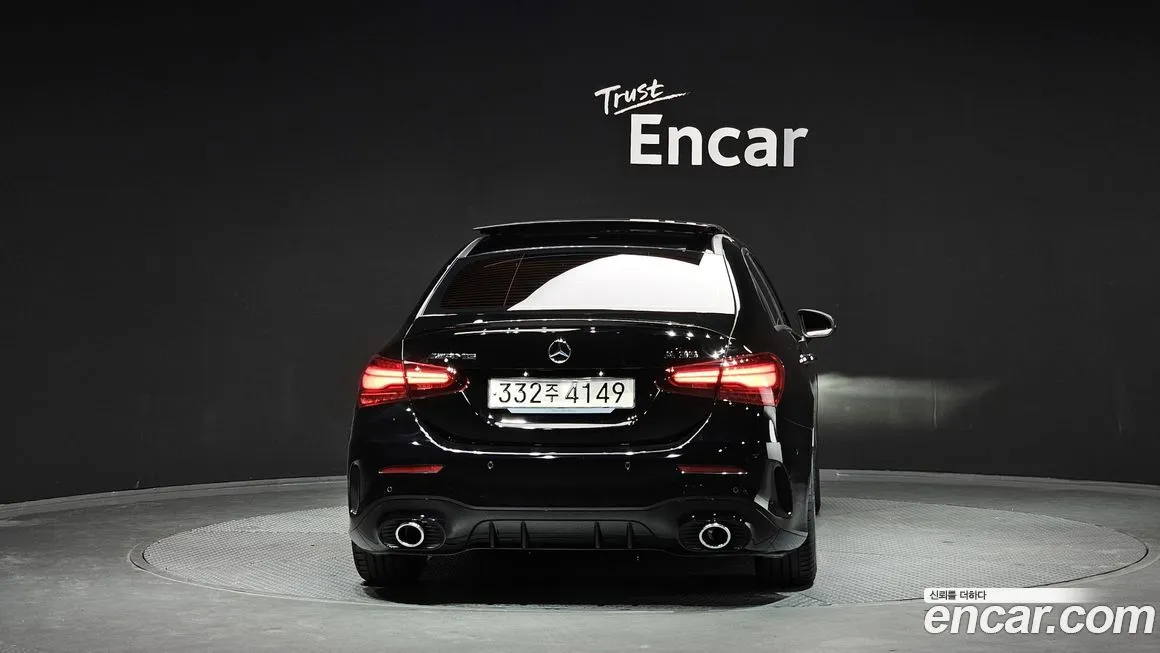 Mercedes-Benz A-Class — фото 10