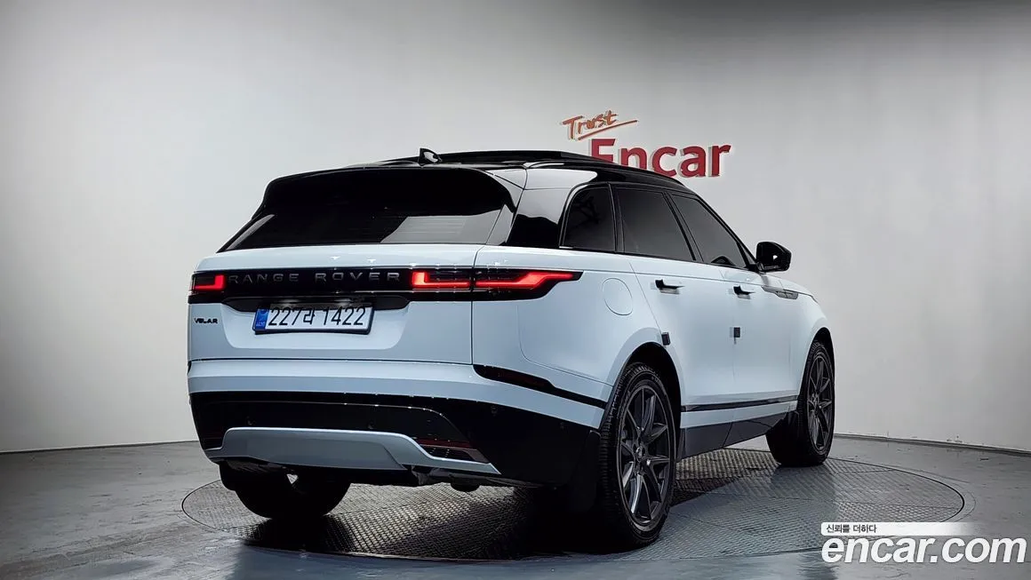 Land Rover Range Rover Velar — фото 2