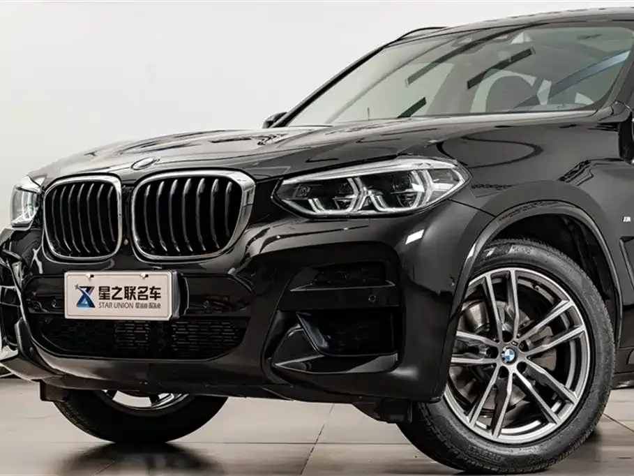 BMW X3 — фото 9