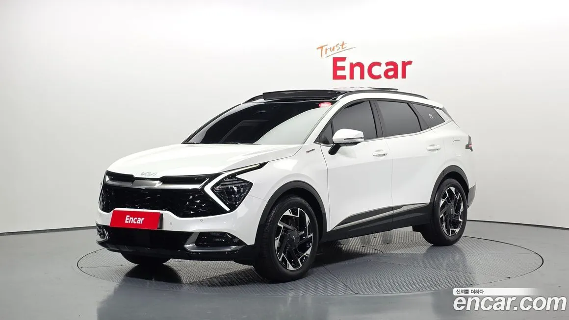 Kia Sportage — фото 1