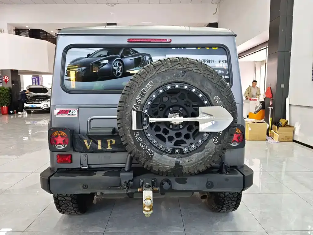 BAW 212 Classic — фото 8