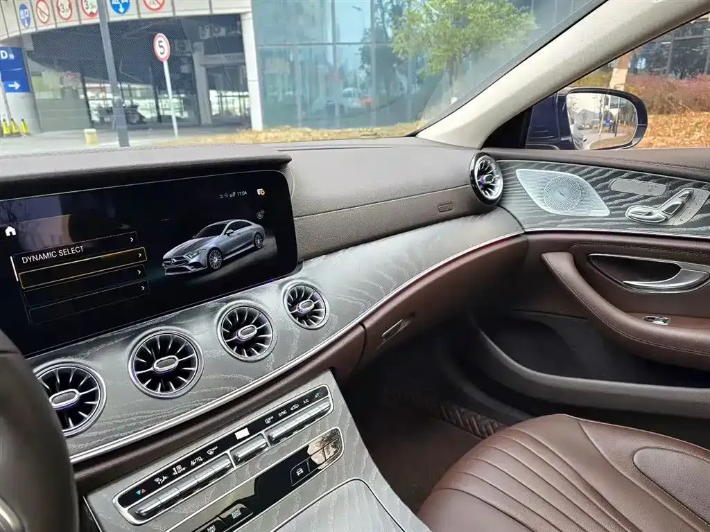 Mercedes-Benz CLS — фото 4