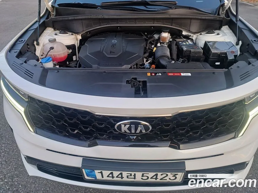 Kia Sorento — фото 4