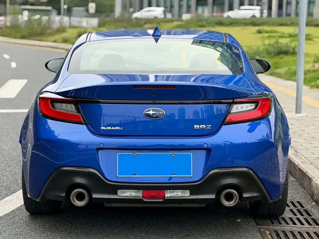Subaru BRZ — фото 3