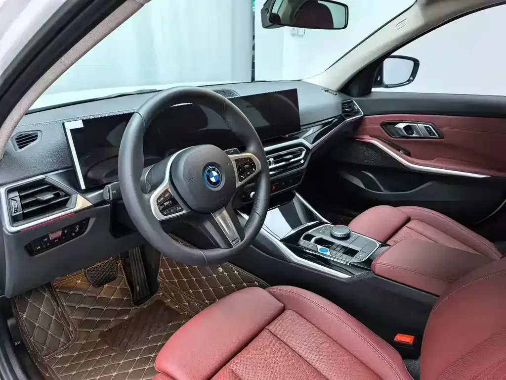 BMW i3 — фото 7