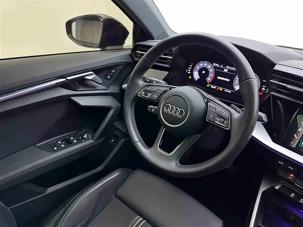 Audi A3 — фото 10