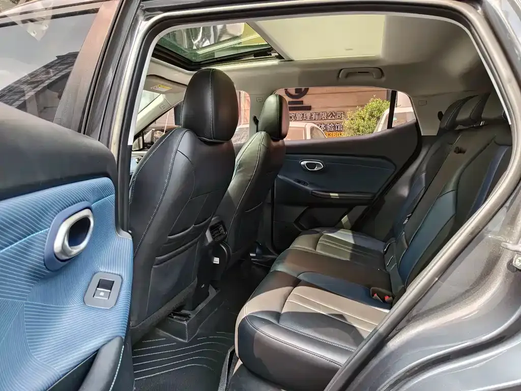 GAC Motor Trumpchi GS3 — фото 2
