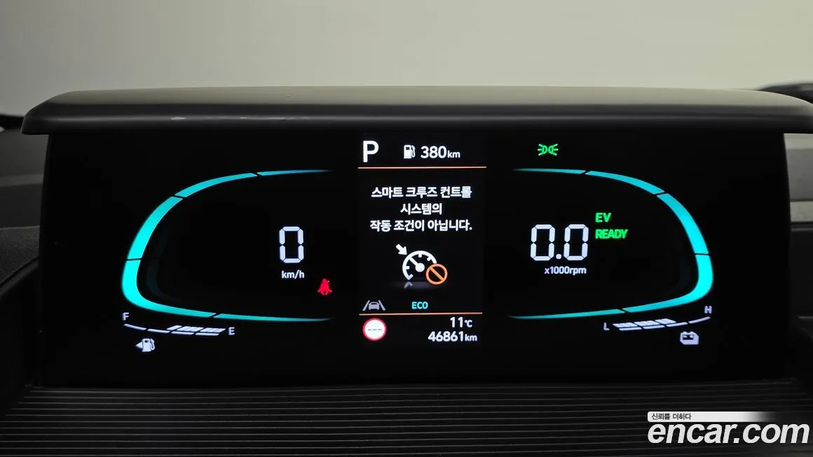Hyundai Staria — фото 2