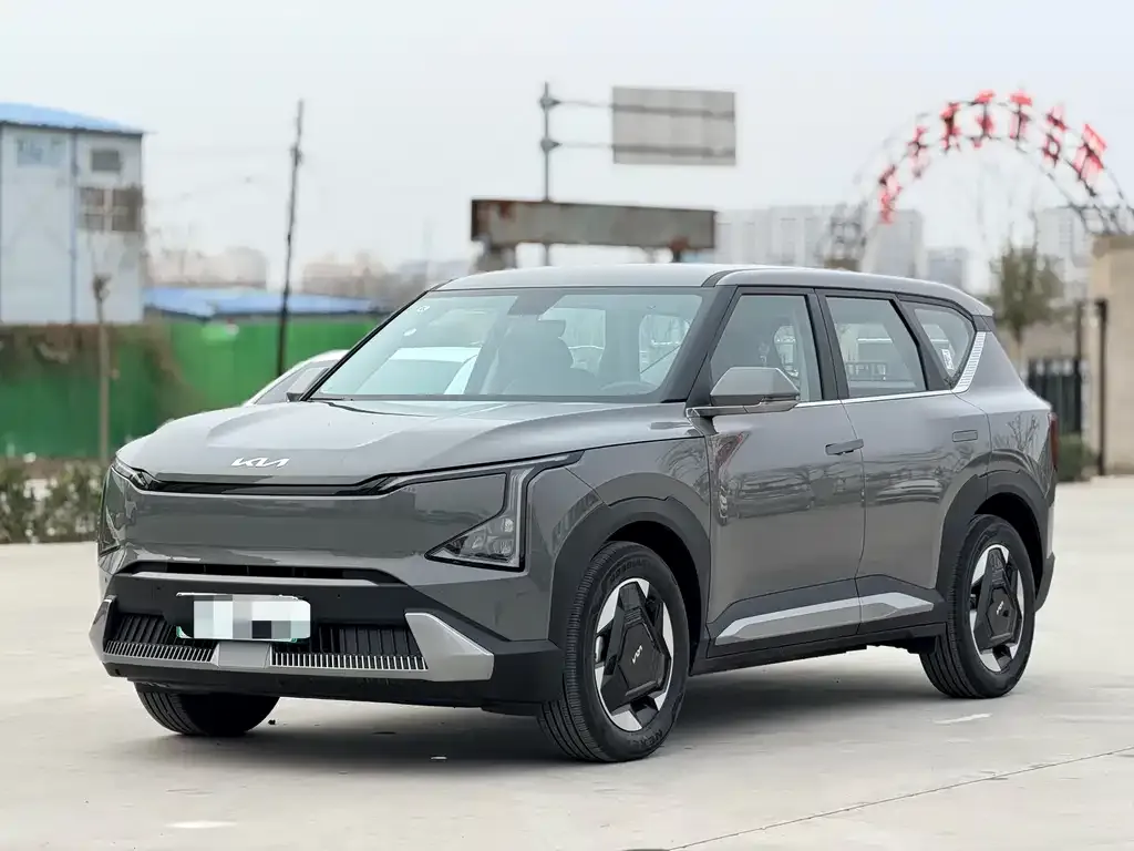Kia EV5 — фото 1