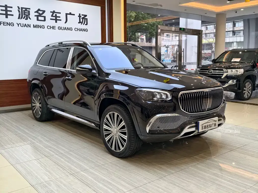 Mercedes-Benz GLS — фото 7