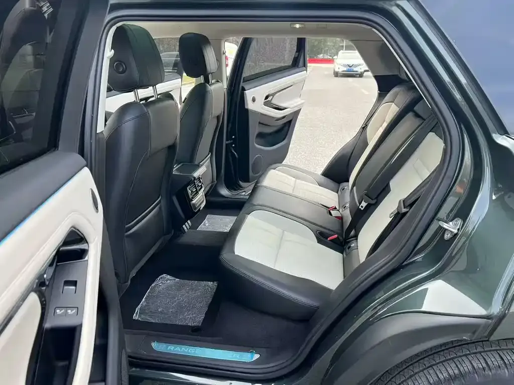 Land Rover Evoque — фото 3