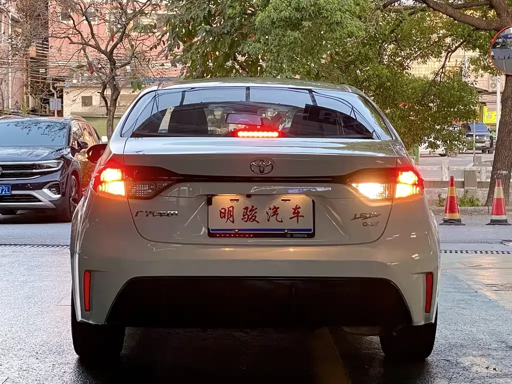 Toyota Levin — фото 10