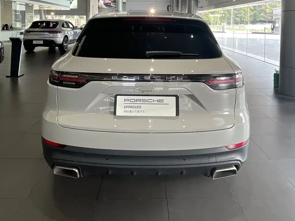 Porsche Cayenne Hybrid — фото 8
