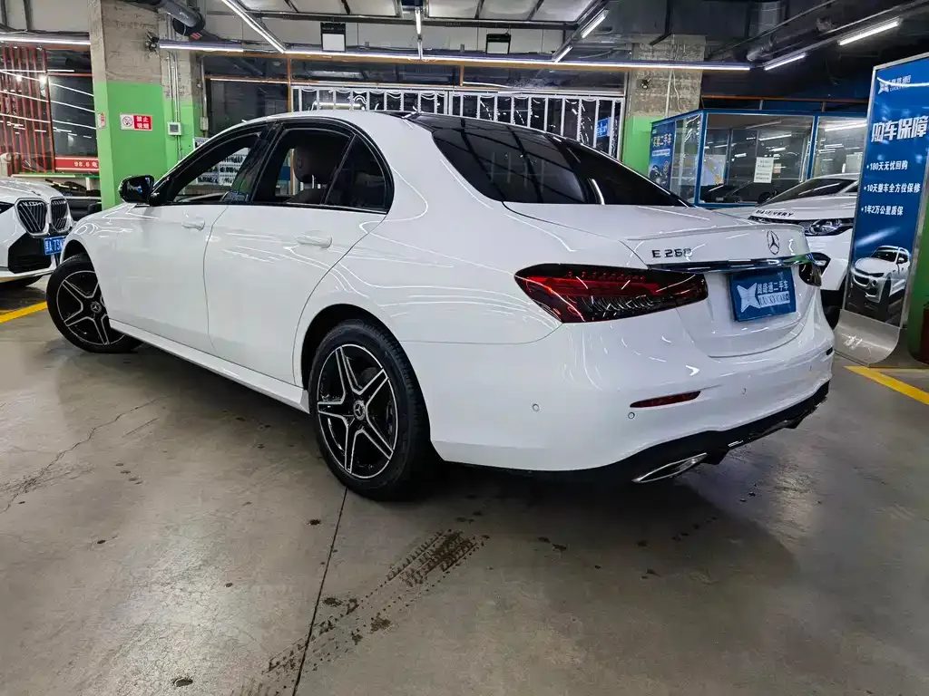 Mercedes-Benz E-Class (Import) — фото 5