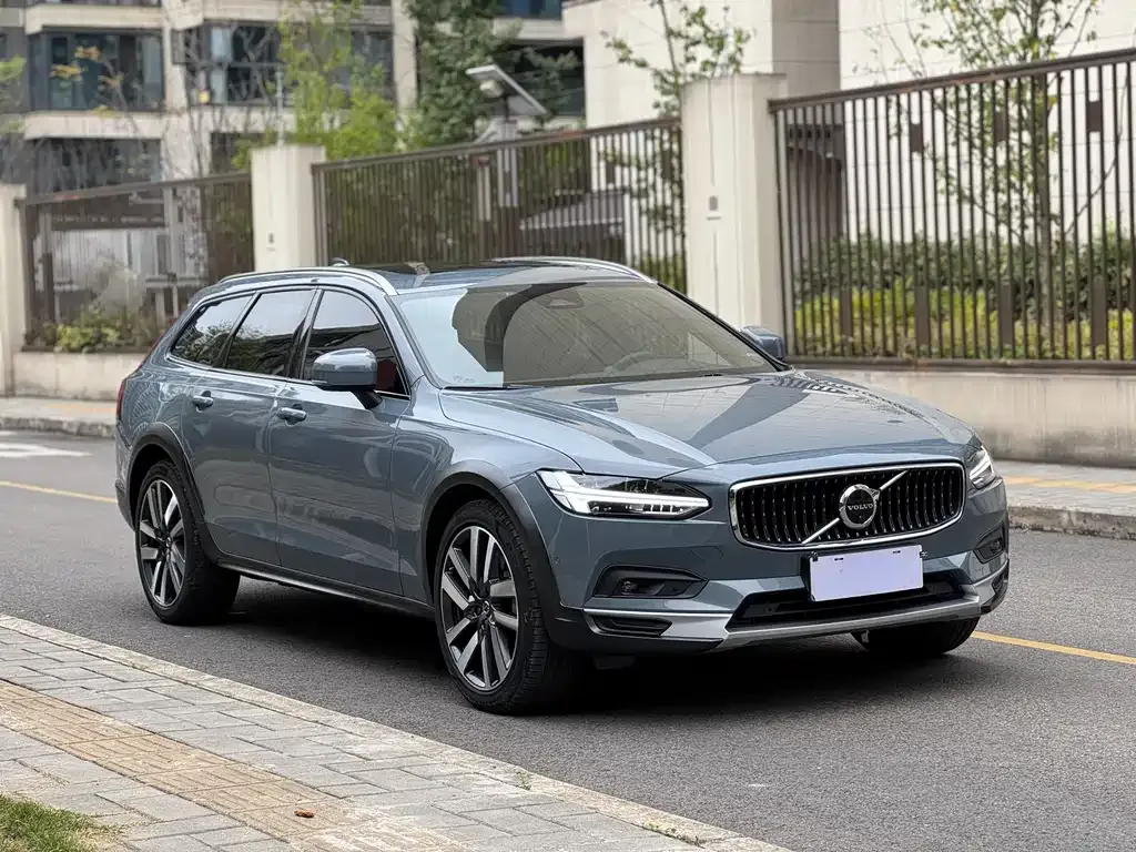 Volvo V90 — фото 6
