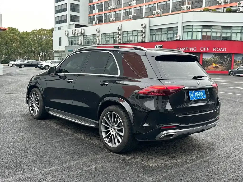 Mercedes-Benz GLE — фото 8