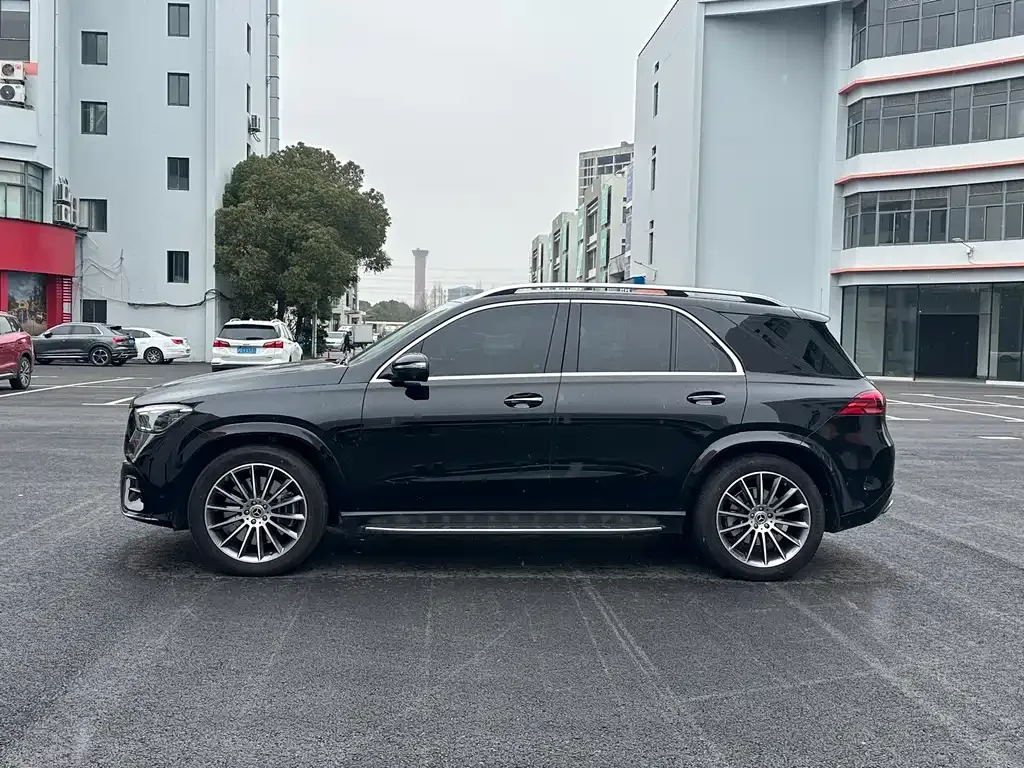 Mercedes-Benz GLE — фото 5
