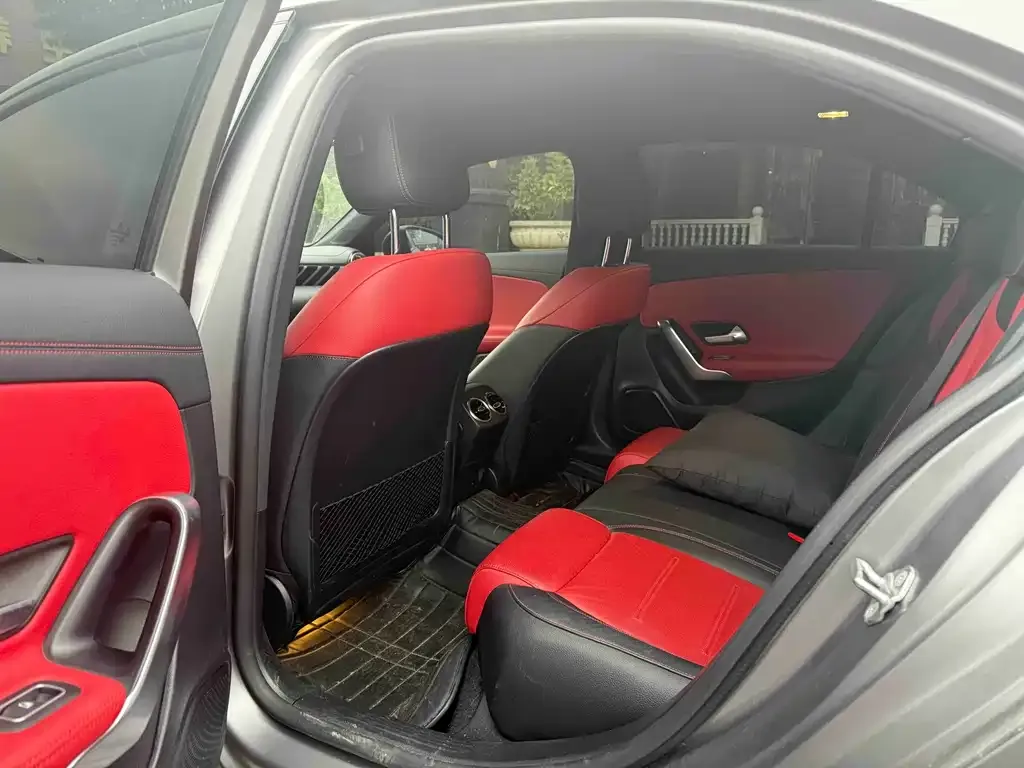 Mercedes-Benz A-Class AMG — фото 5