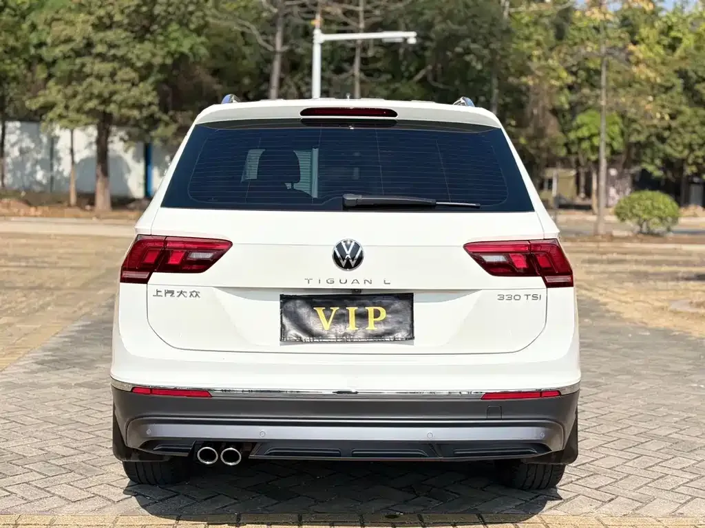 Volkswagen Tiguan L — фото 3