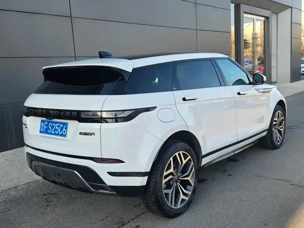 Land Rover Evoque — фото 7