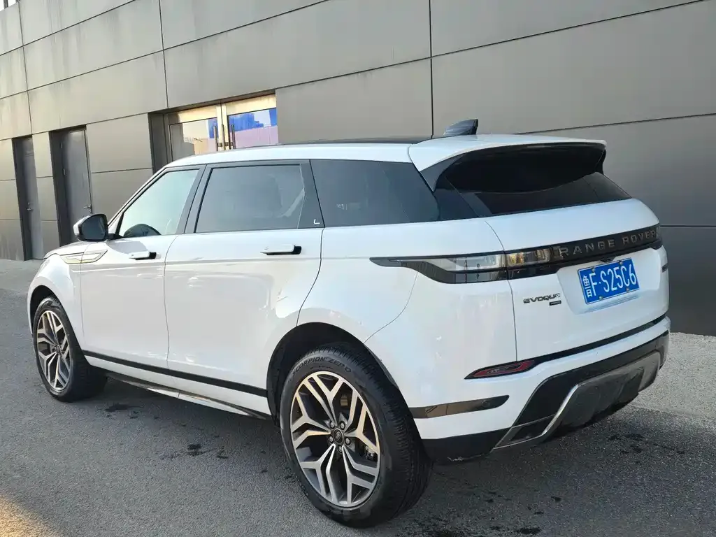 Land Rover Evoque — фото 8