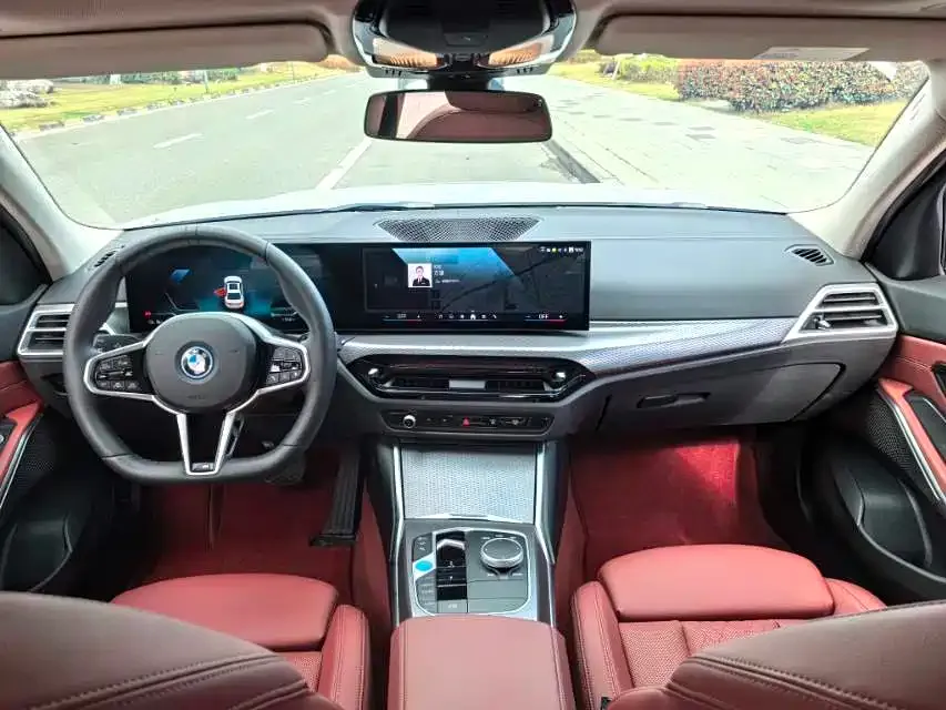 BMW i3 — фото 3