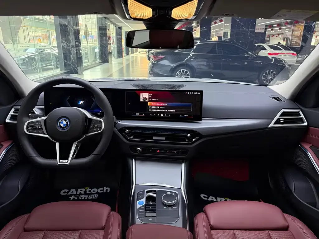 BMW i3 — фото 7