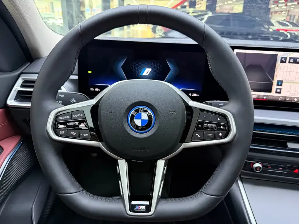 BMW i3 — фото 5