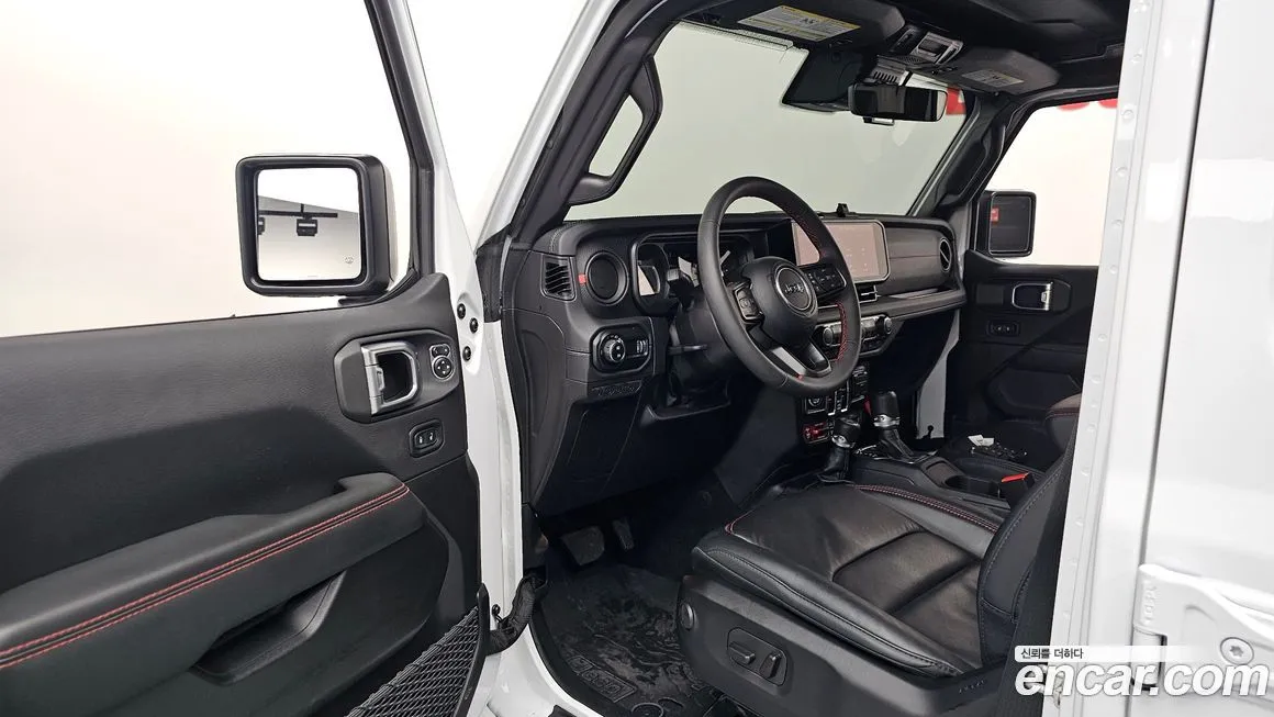 Jeep Wrangler — фото 5