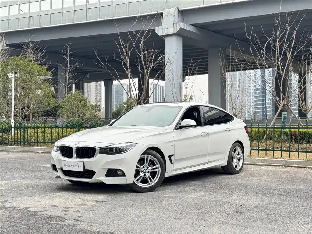 BMW 3 Series GT — фото 1