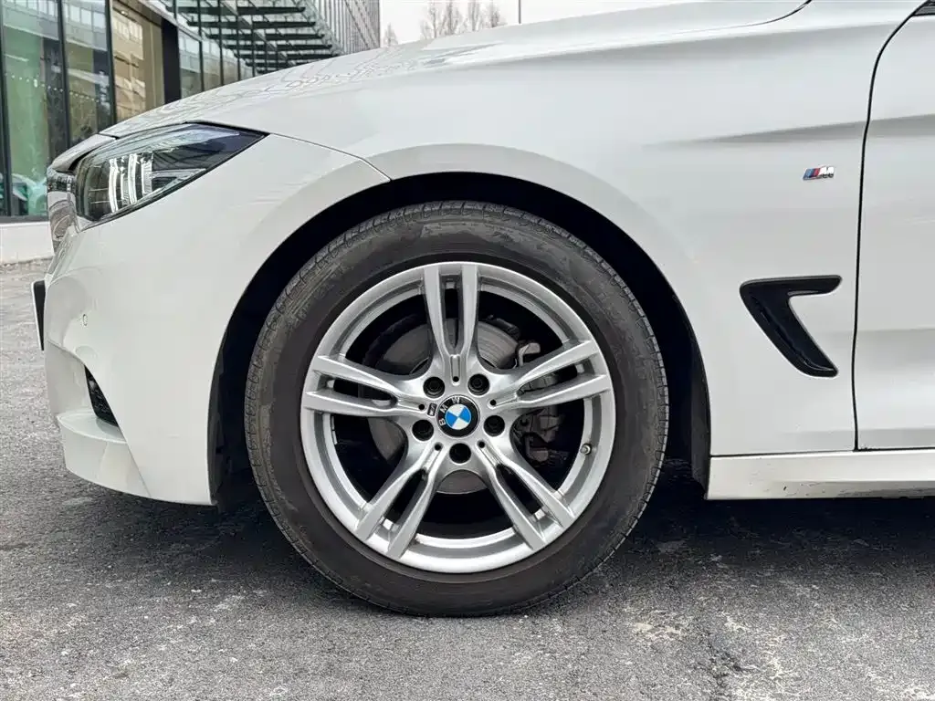 BMW 3 Series GT — фото 5