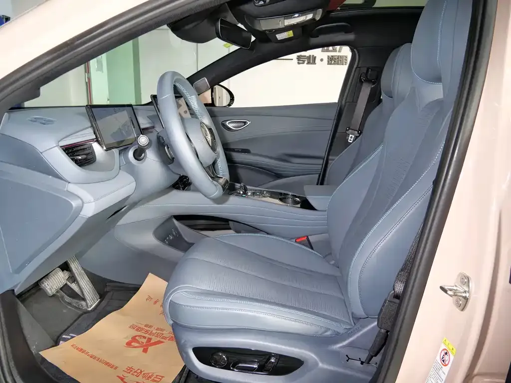 BYD Seal 06GT — фото 9