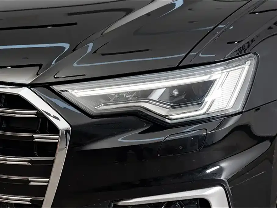 Audi A6L — фото 4