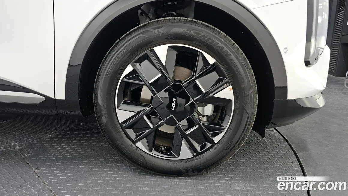 Kia Sportage — фото 5