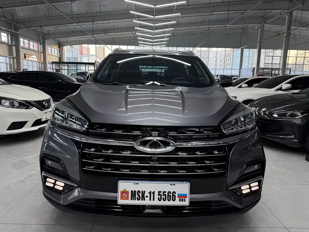Chery Tiggo 8 — фото 5
