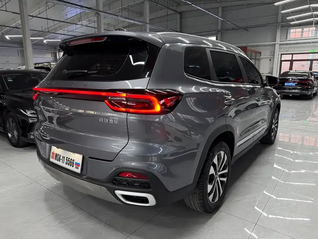 Chery Tiggo 8 — фото 10