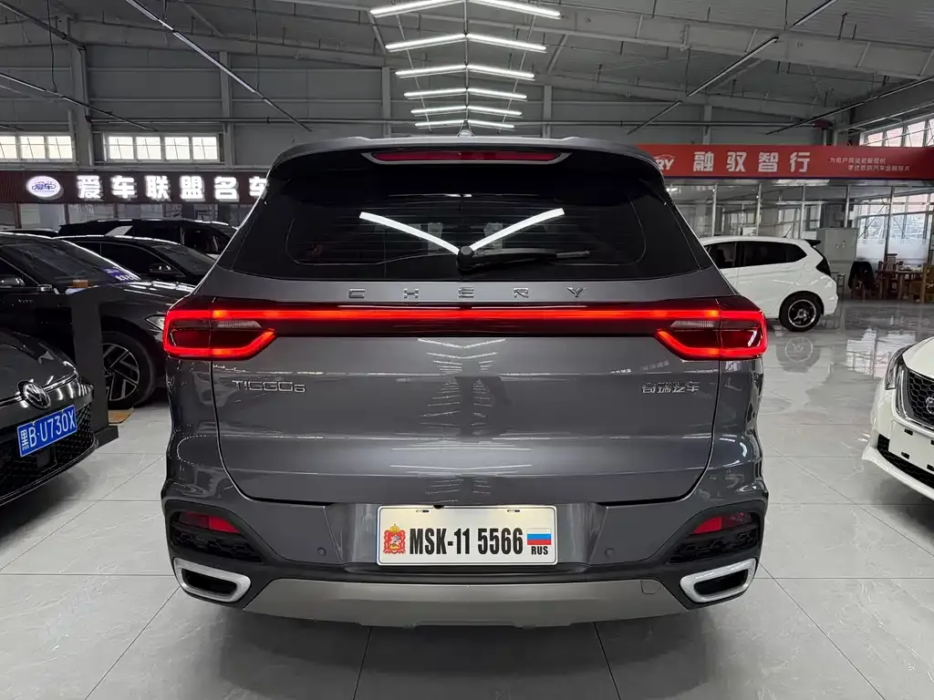 Chery Tiggo 8 — фото 7