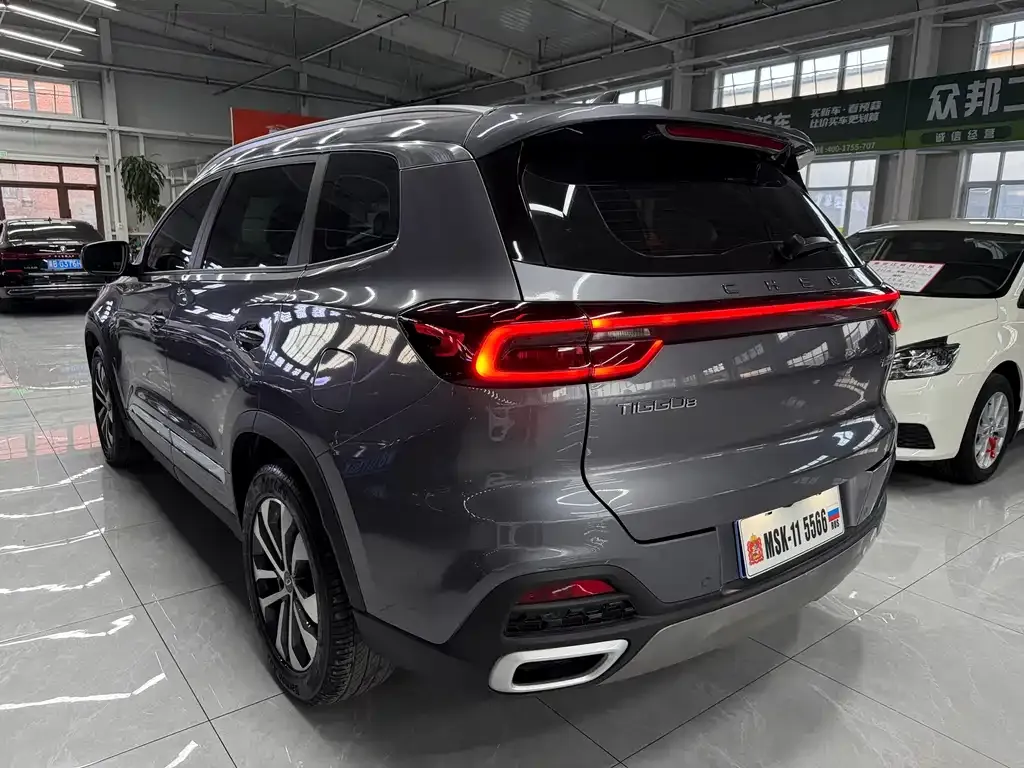 Chery Tiggo 8 — фото 3